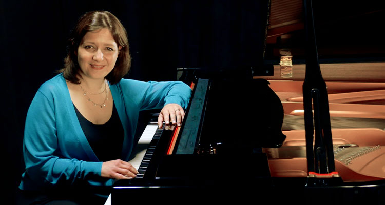 Cours de piano en ligne : le piano a travers les siècles avec Emmanuelle Cecchetti